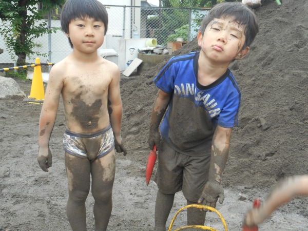 そこは子どもの広場です